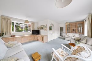 Photo 16- click for photo gallery